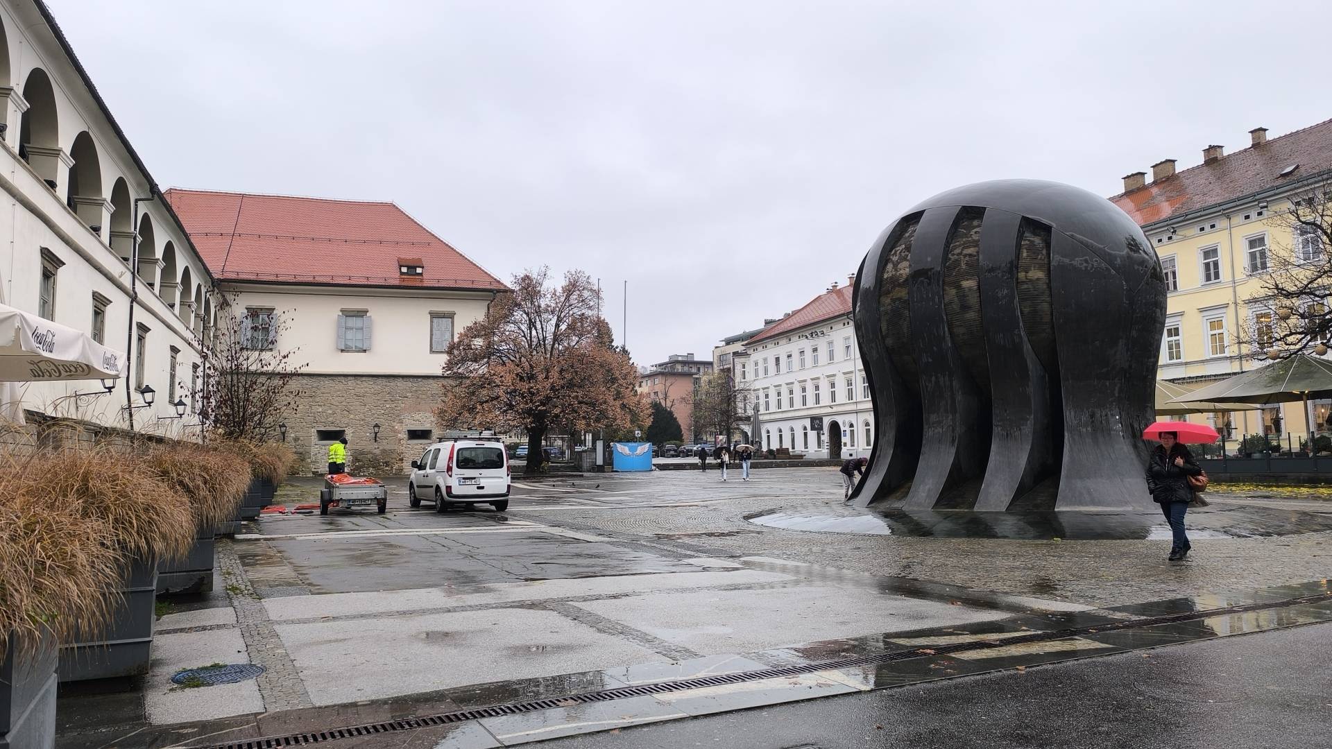 Arsenovič je »bil priden«, Božiček bo prinesel drsališče