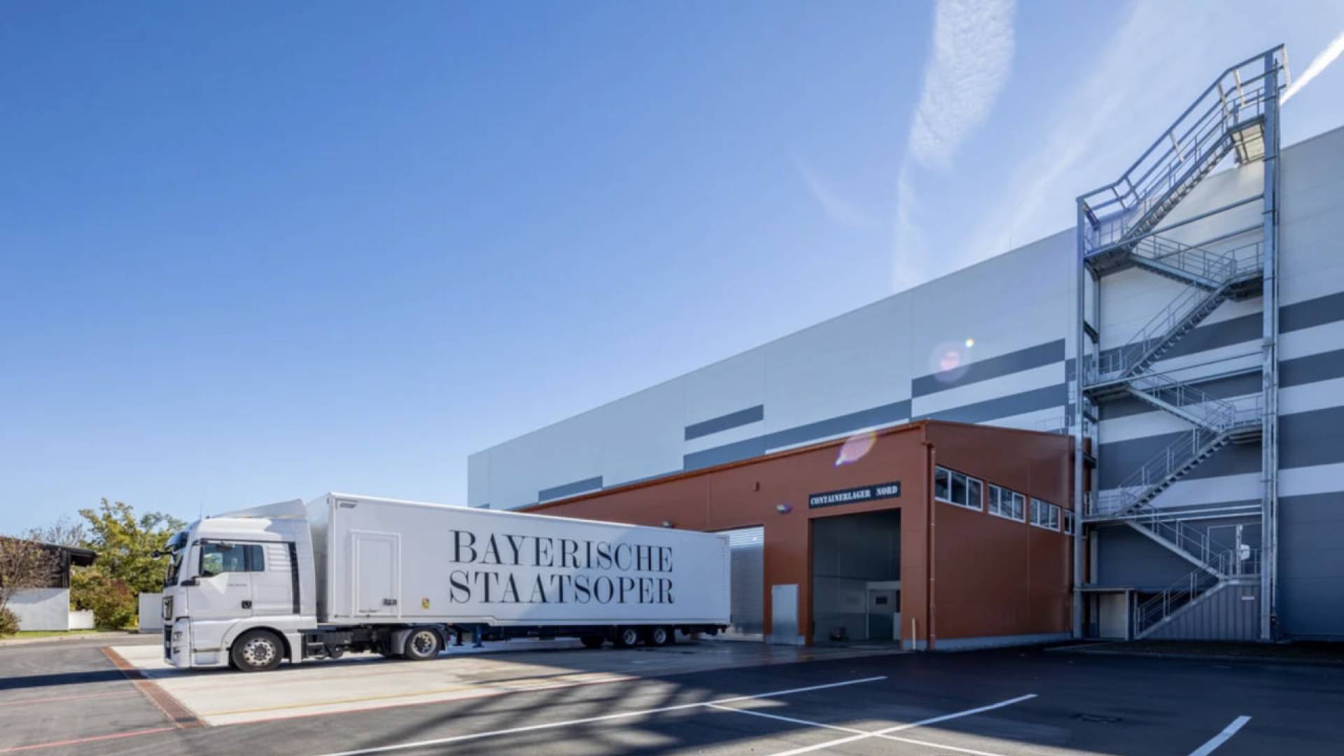 Riko z intralogističnimi rešitvami po meri