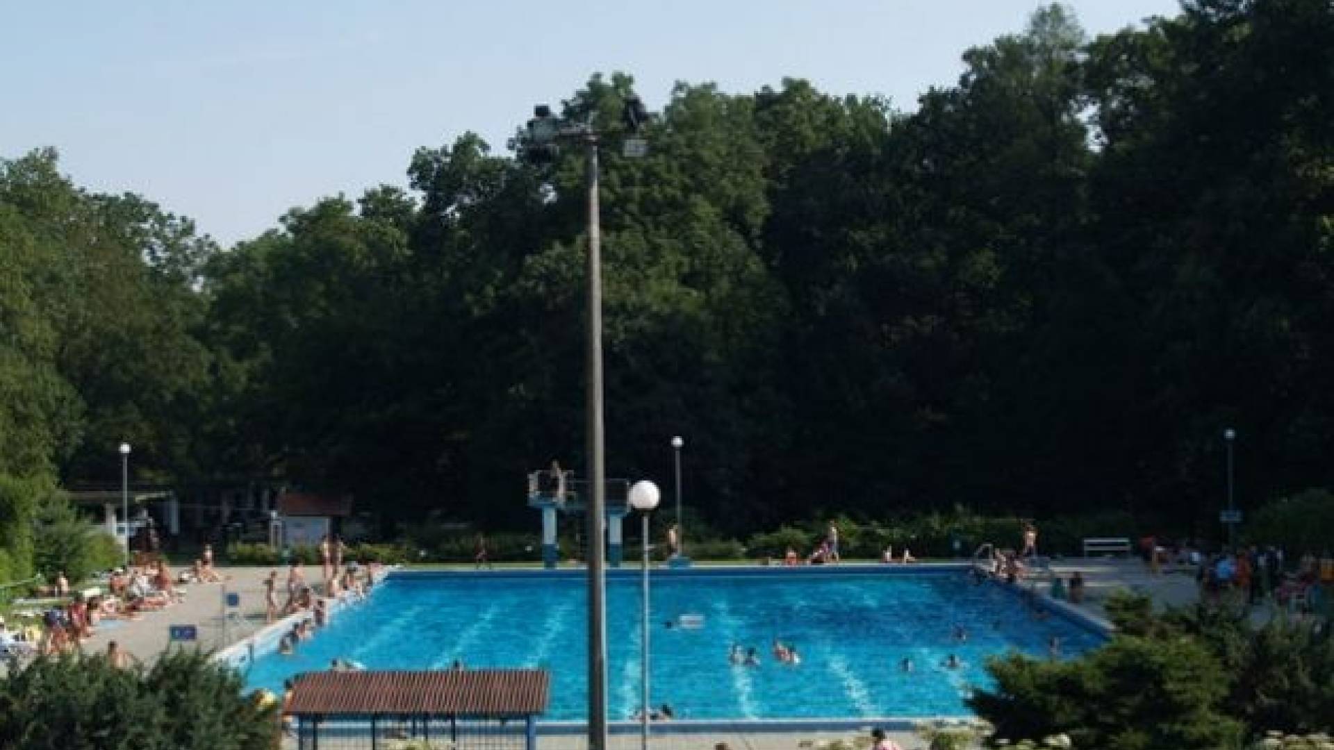 Olimpijski bazen se bo rekonstrukturiralo in pokrilo