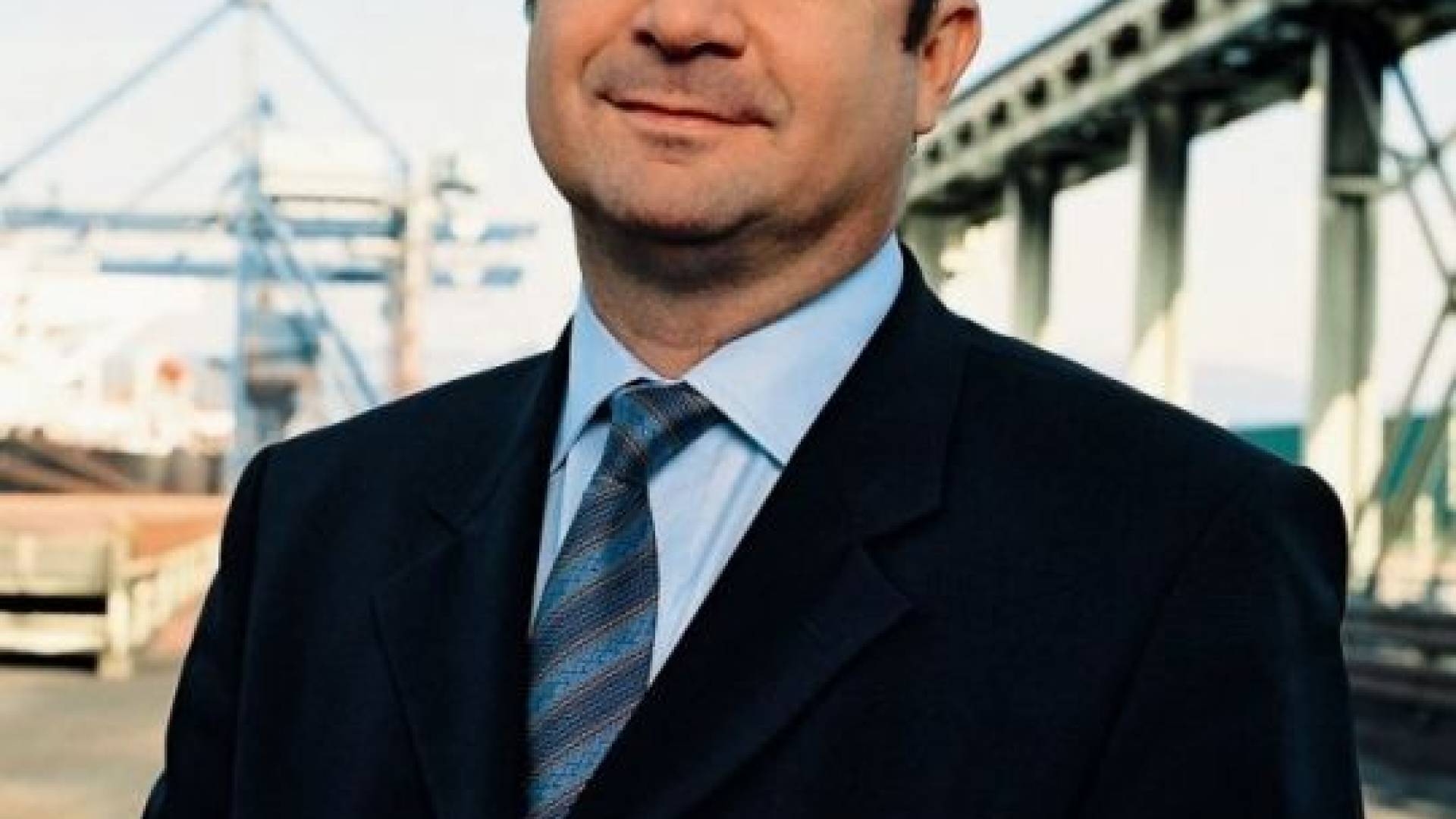 Robert Časar je tudi član SDS