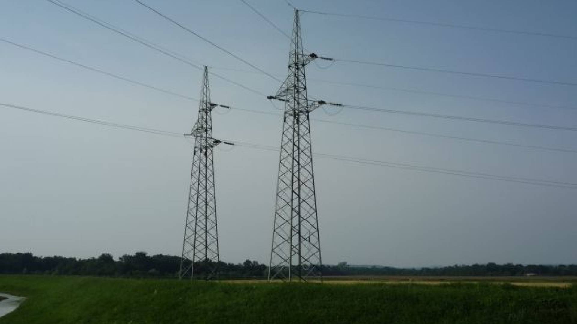 Visokonapetostni daljnovodi.JPG