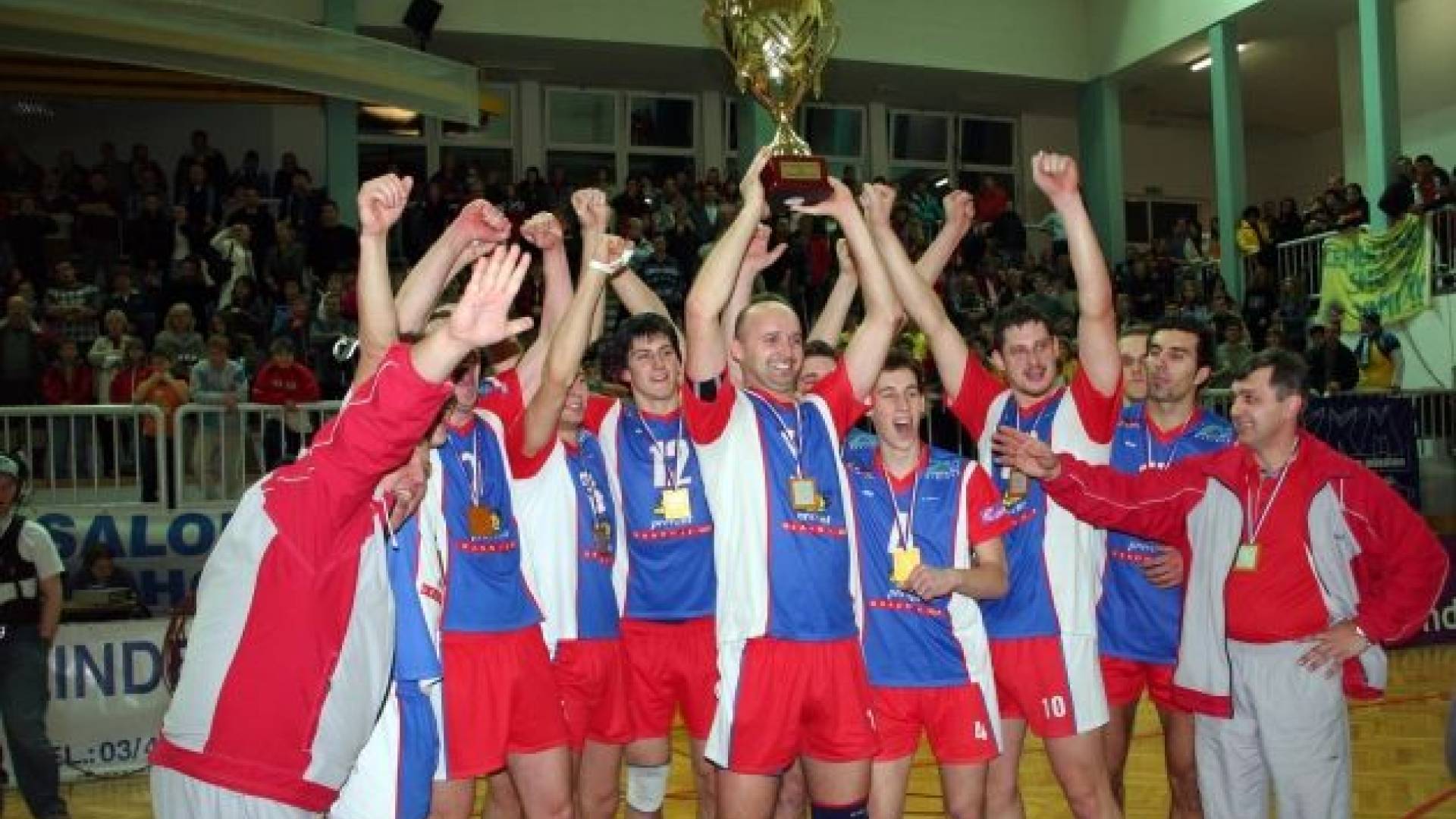  Tomaž Horvat (št. 10) upa na dobre igre tudi z ekipo Galex - Mir