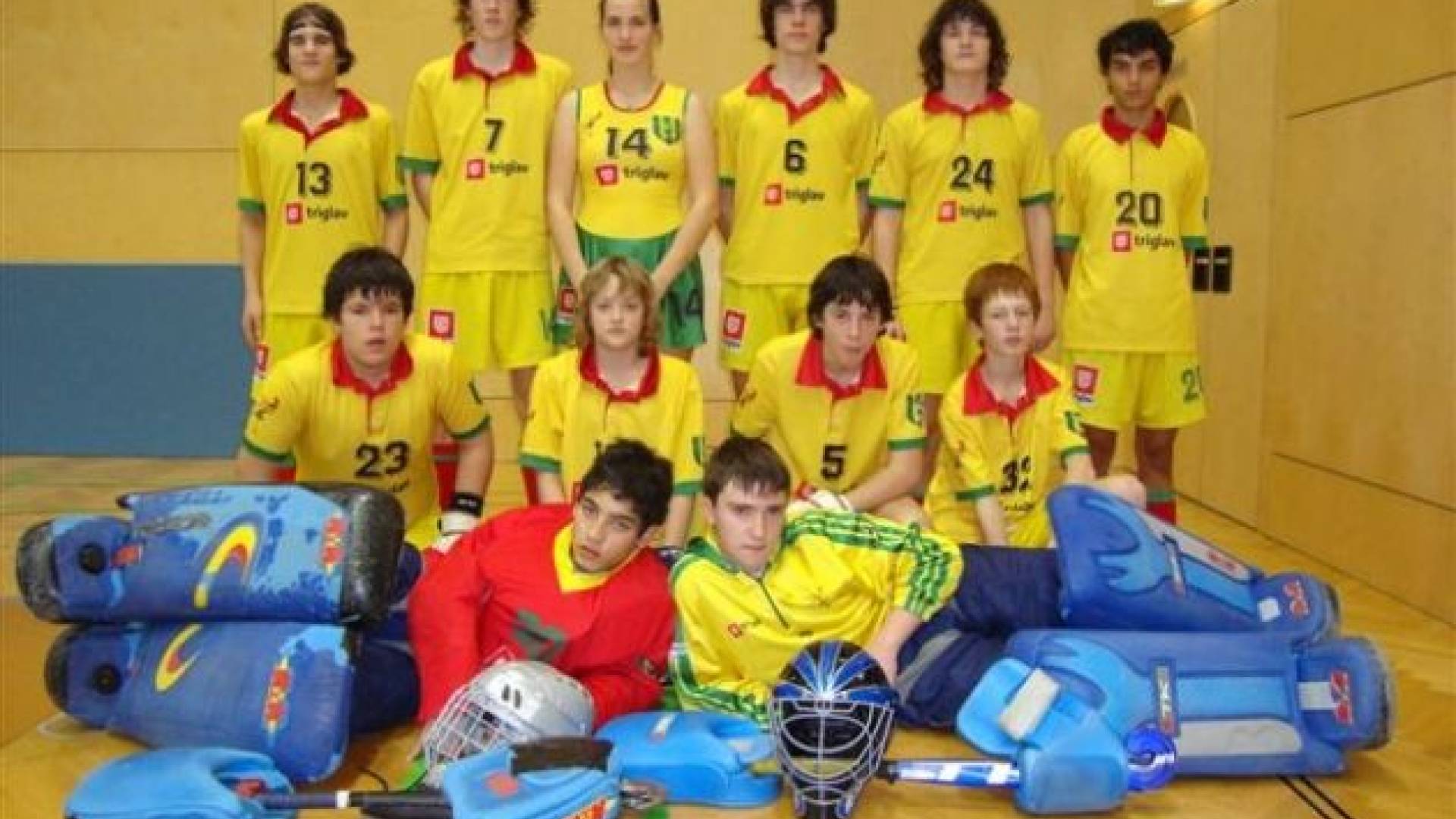 DUNAJ 2.-4.1.1.2010 U16.jpg