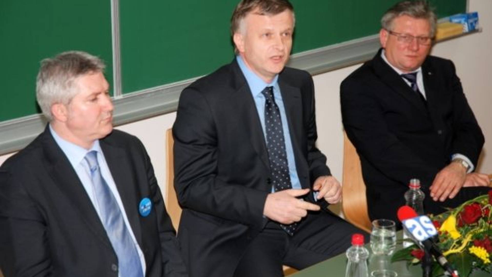 Okrogla miza o Pomurskem zakonu (1).JPG