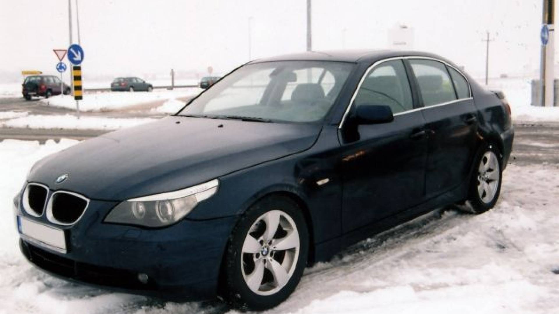 BMW 530i.jpg