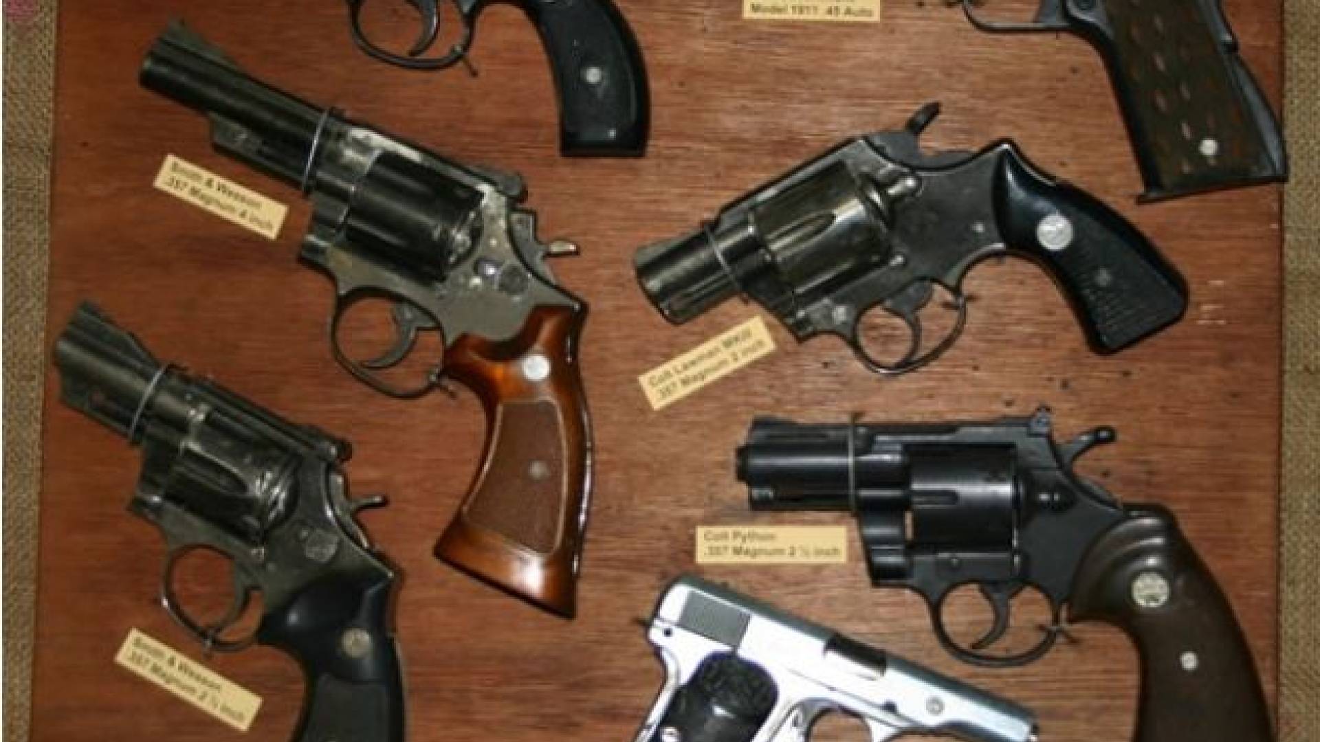 Simbolična slika.jpg