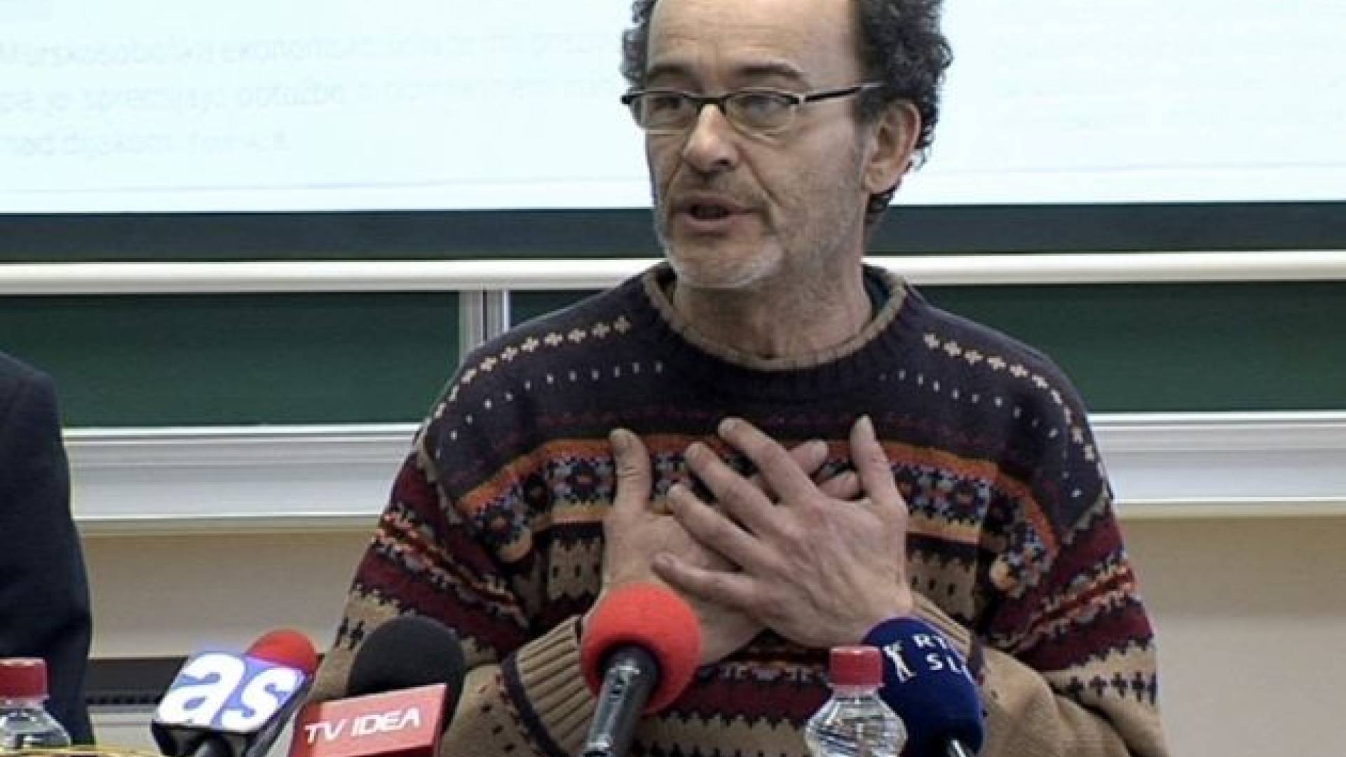  Jakovljevič: "V razredu ne bi mogel sedeti, če me dijaki ne bi podpirali"