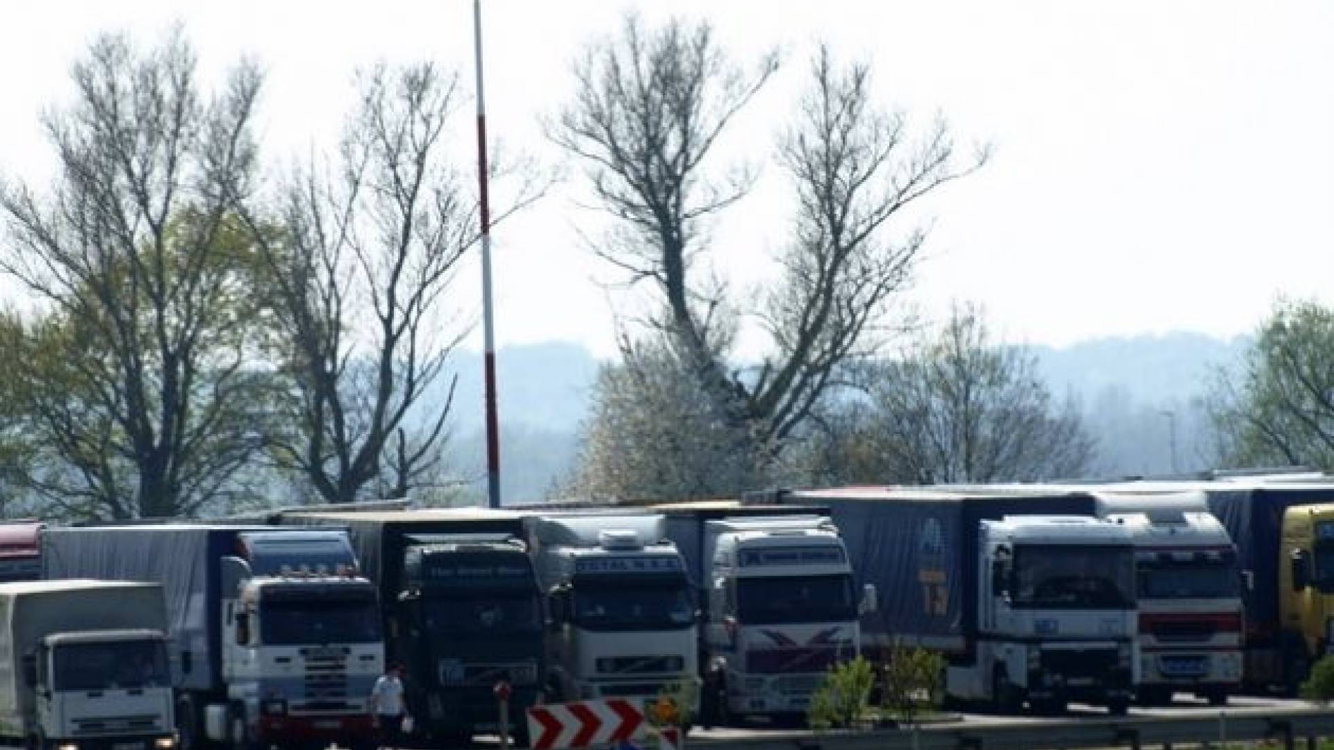 Parkirišče na soboškem avtocestnem postajališču je običajno povsem polno.