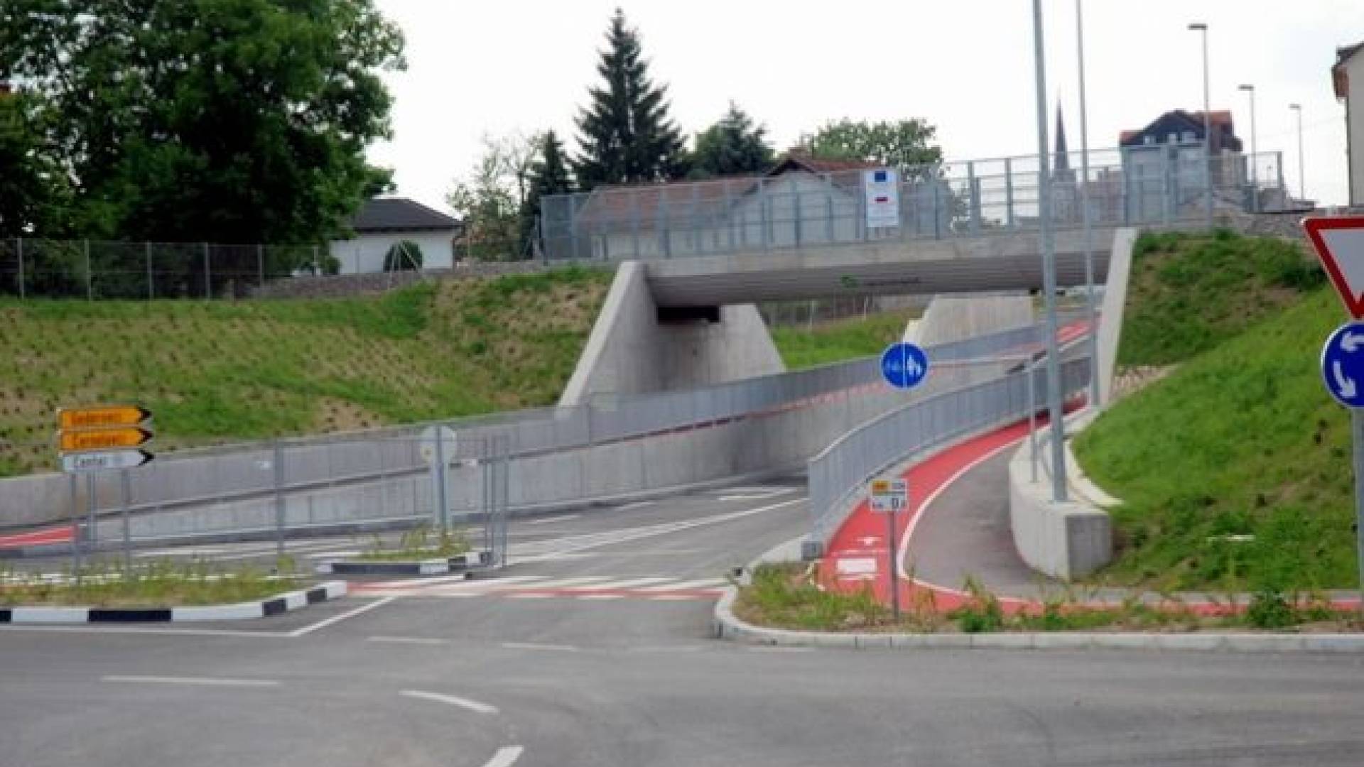 Podvoz bo dobil začasno uporabno dovoljenje po odpravi pomanjkljivosti