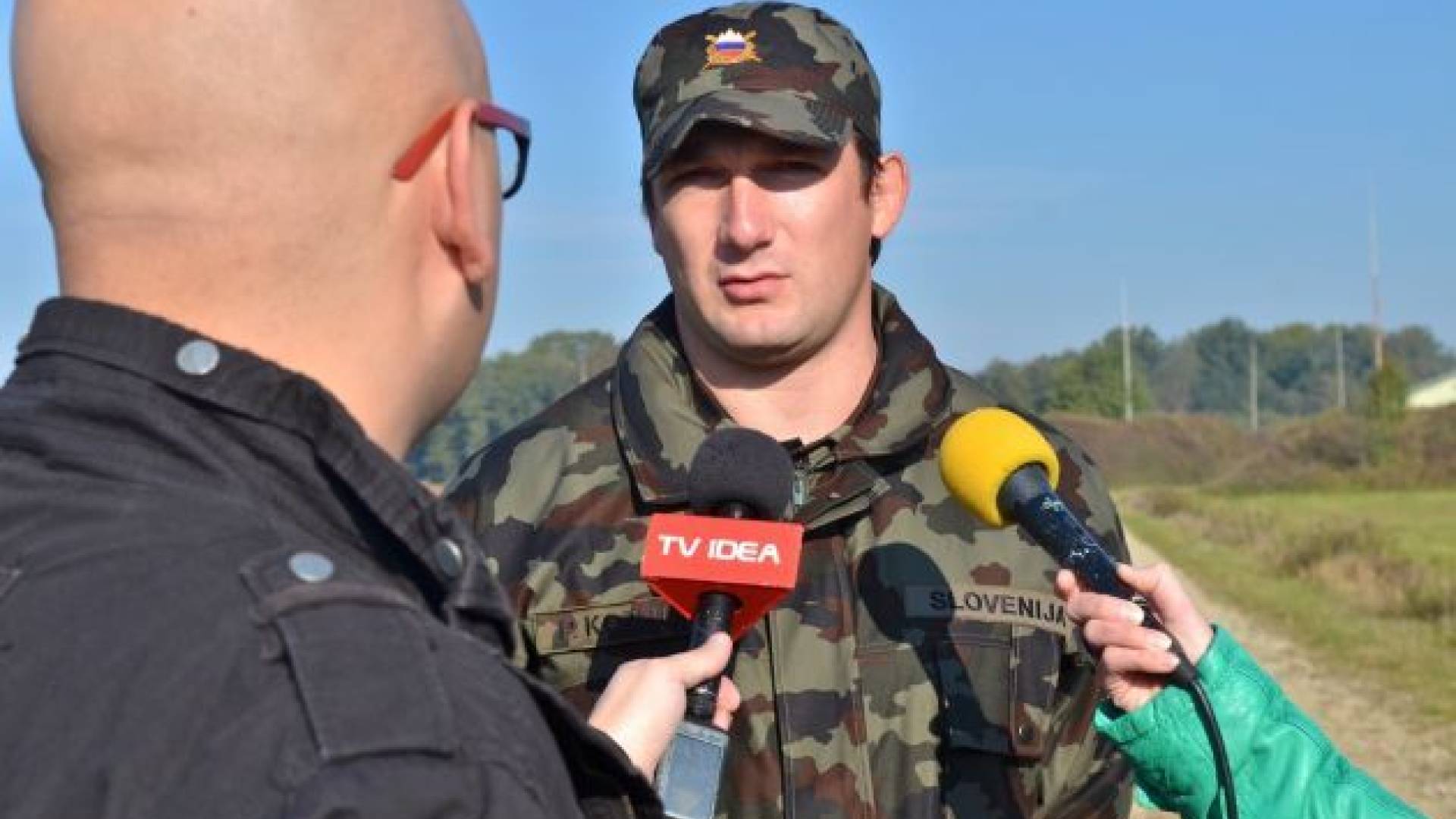 Poleg Primoža Kozmusa so se vaje udeležili tudi Rajmond Debevec, Robi Markoja, Raša Sraka, Peter Kauzer, Brigita Langerholc, Marija Pestak in Sonja Roman. 