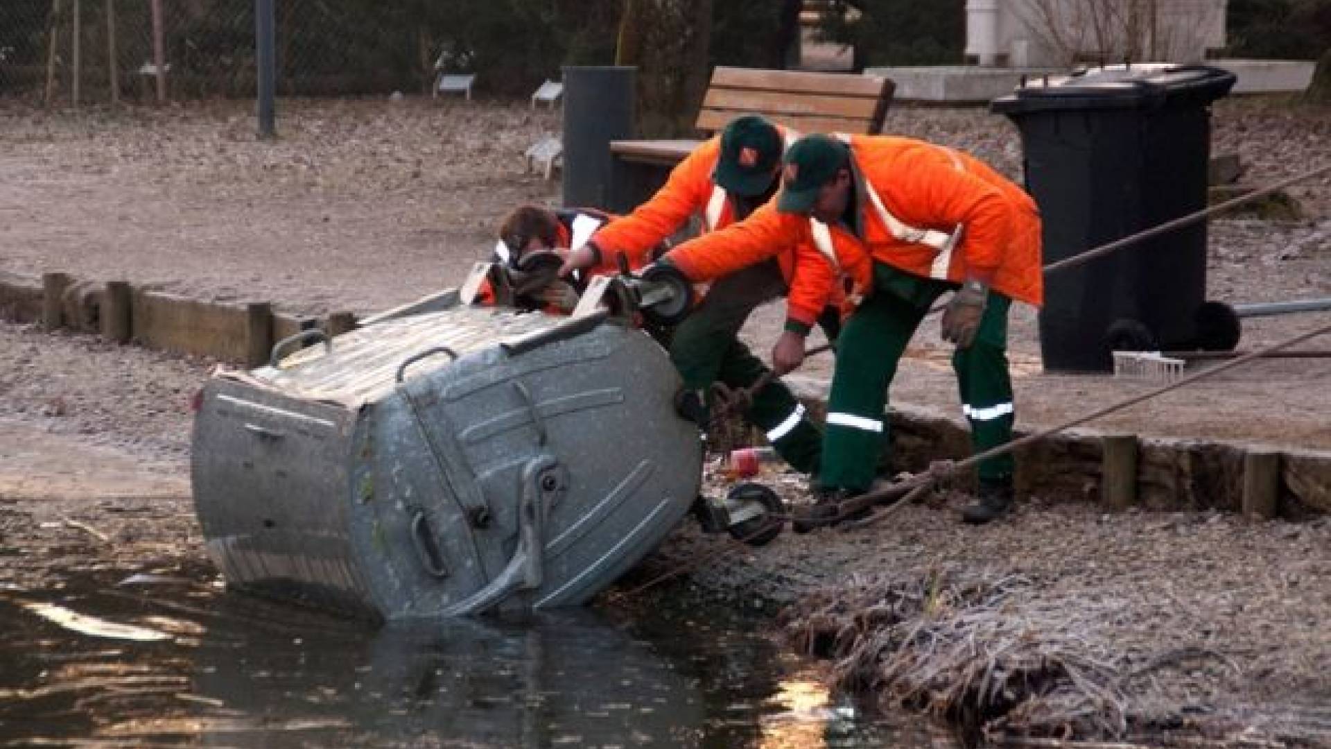 Nič kaj kulturno dejanje po kulturnem prazniku.