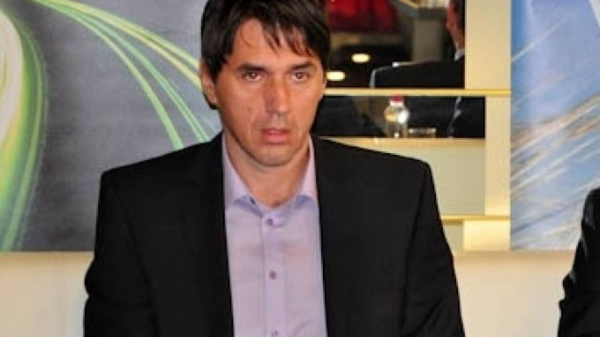 Ali lahko Panvita Galex preseneti ACH?