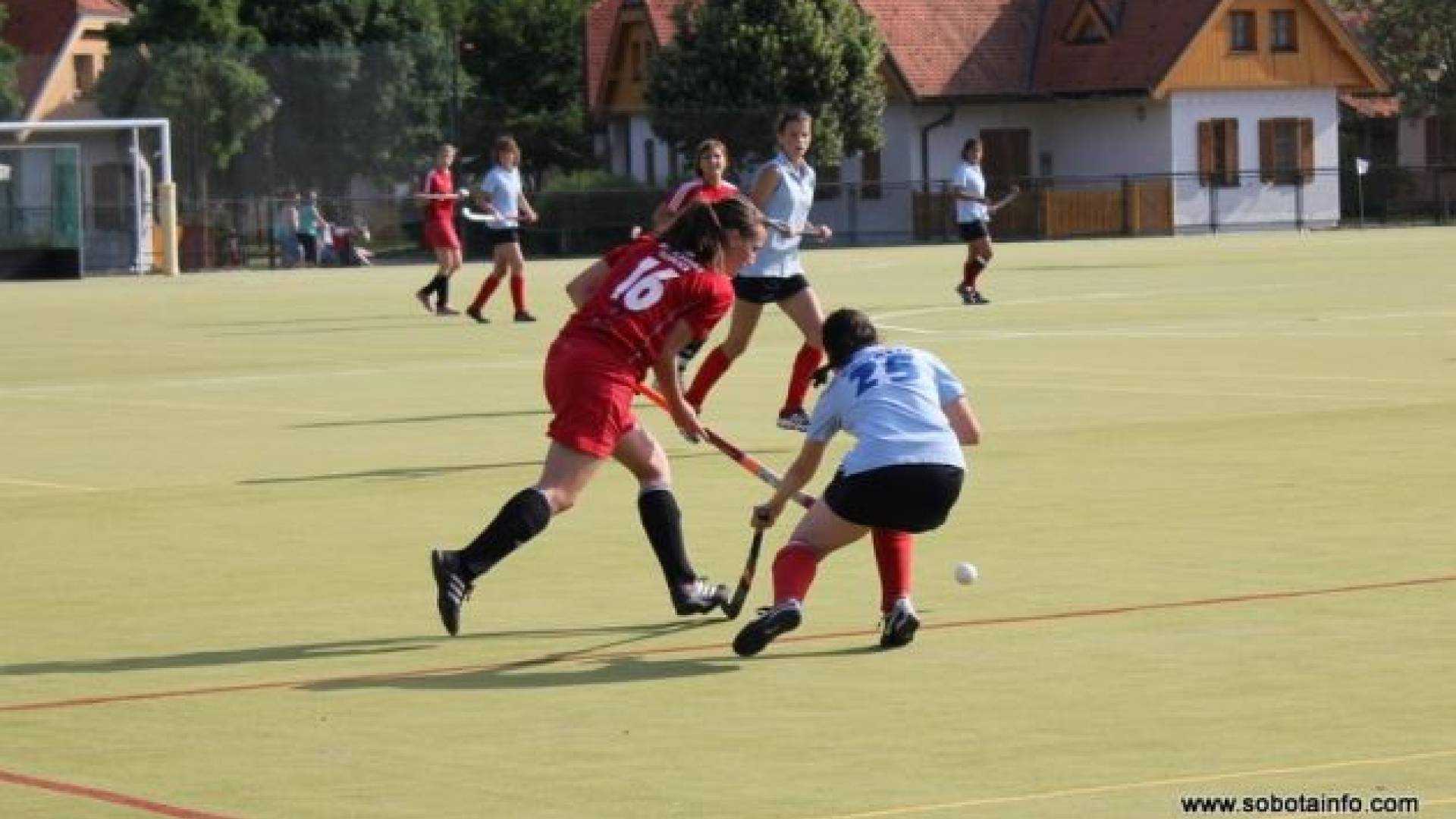 Domače igralke so morale priznati premoč Slovakinjam