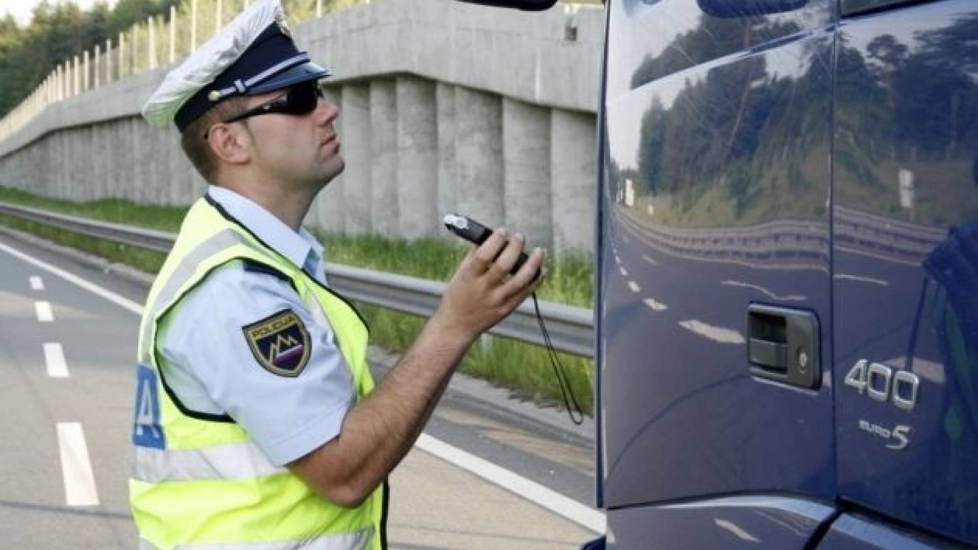 S prvim julijem se obetajo višje kazni.jpg