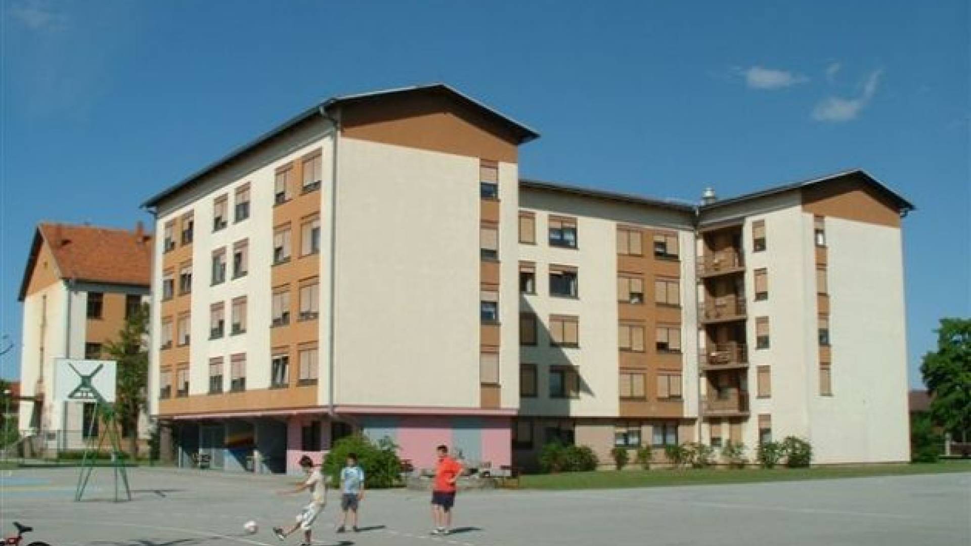 Dijaški dom Murska Sobota_1.JPG