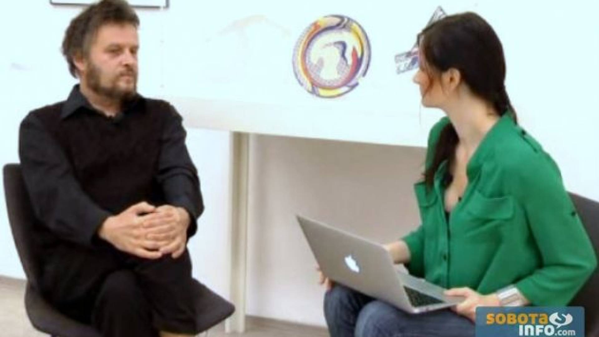 V Intervjuju 2.0 smo se tokrat pogovarjali z Robertom Inhofom, direktorjem Galerije Murska Sobota