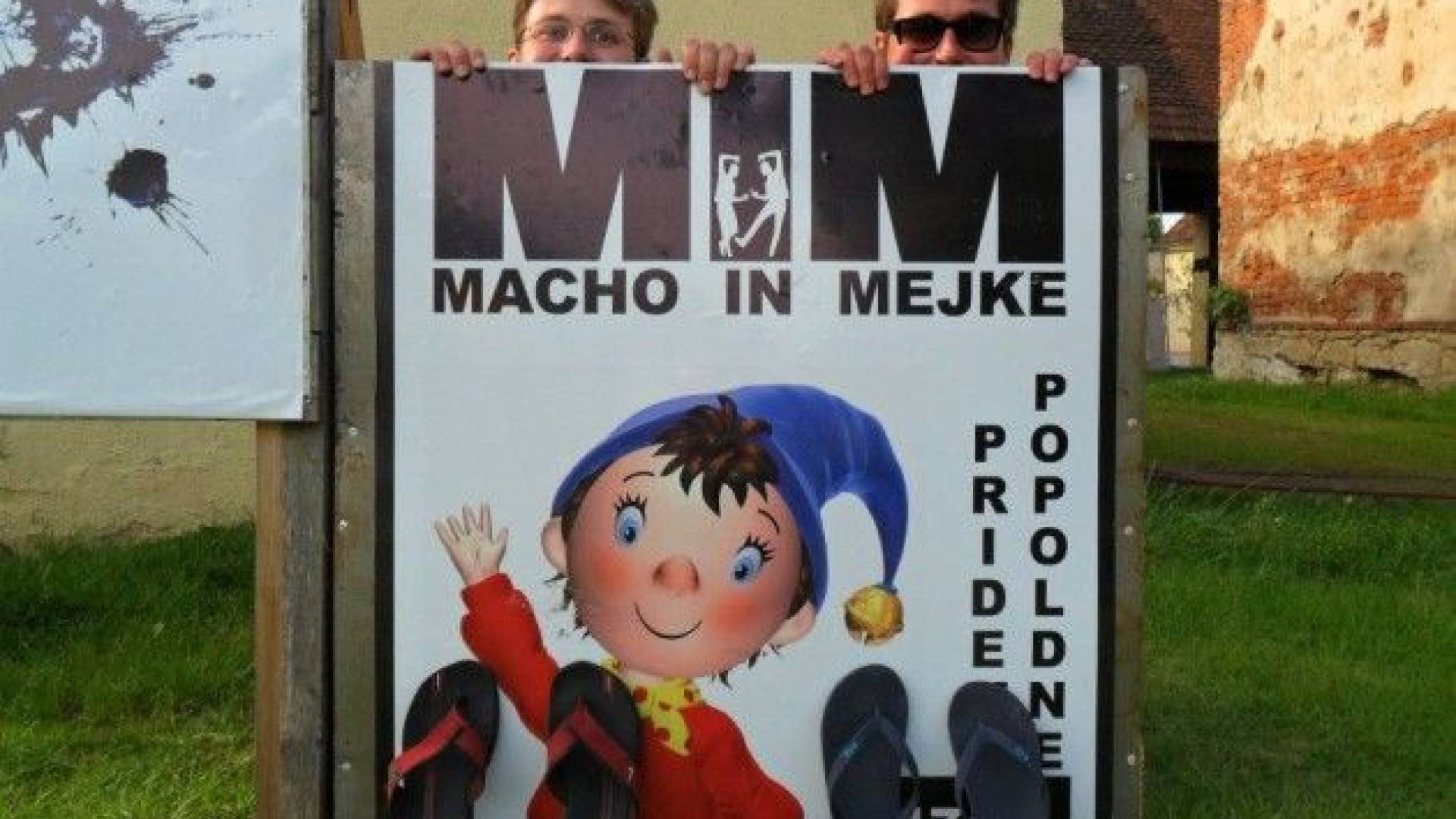 »Komedija je najina definicija. Bolj odštekana je, boljša je,« pravi Matej.