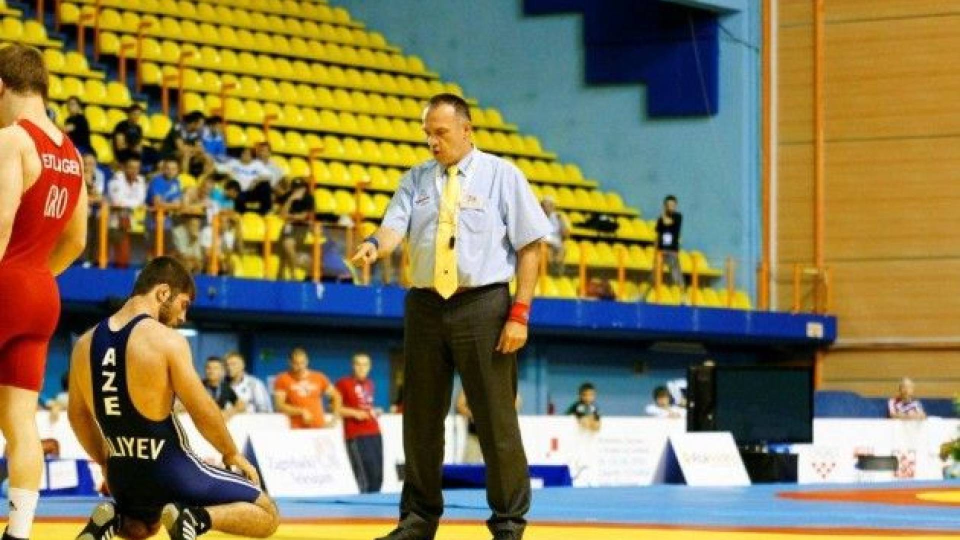 "To, da si izbran v družbo 47 sodnikov iz celega sveta, ki bo delilo pravico na olimpijskih igrah v Londonu je res nekaj enkratnega," je navdušen Šernek.