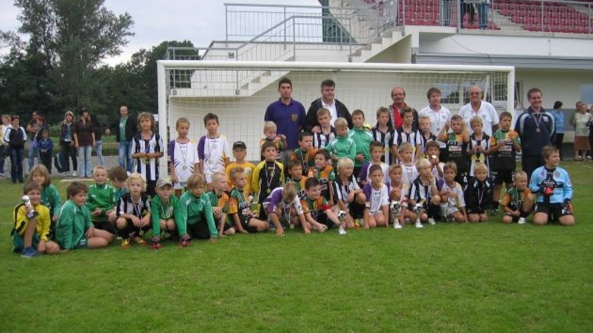 Prve štiri uvrščene ekipe turnirja.JPG