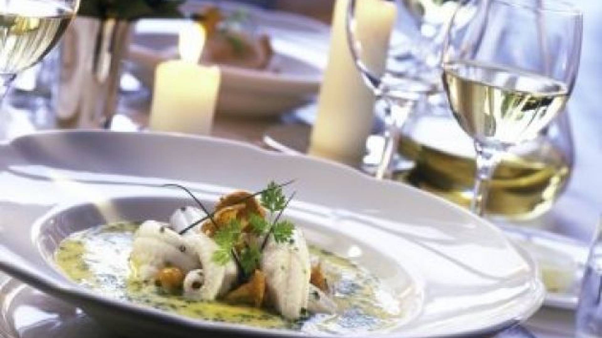 Maturantski ples.jpg