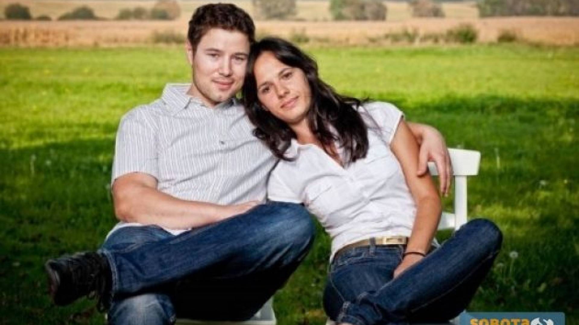 Mlada gospodarja Tomaž in Jasmina - Njuna ljubezen je bila navdih za Podeželsko Čokoladnico.