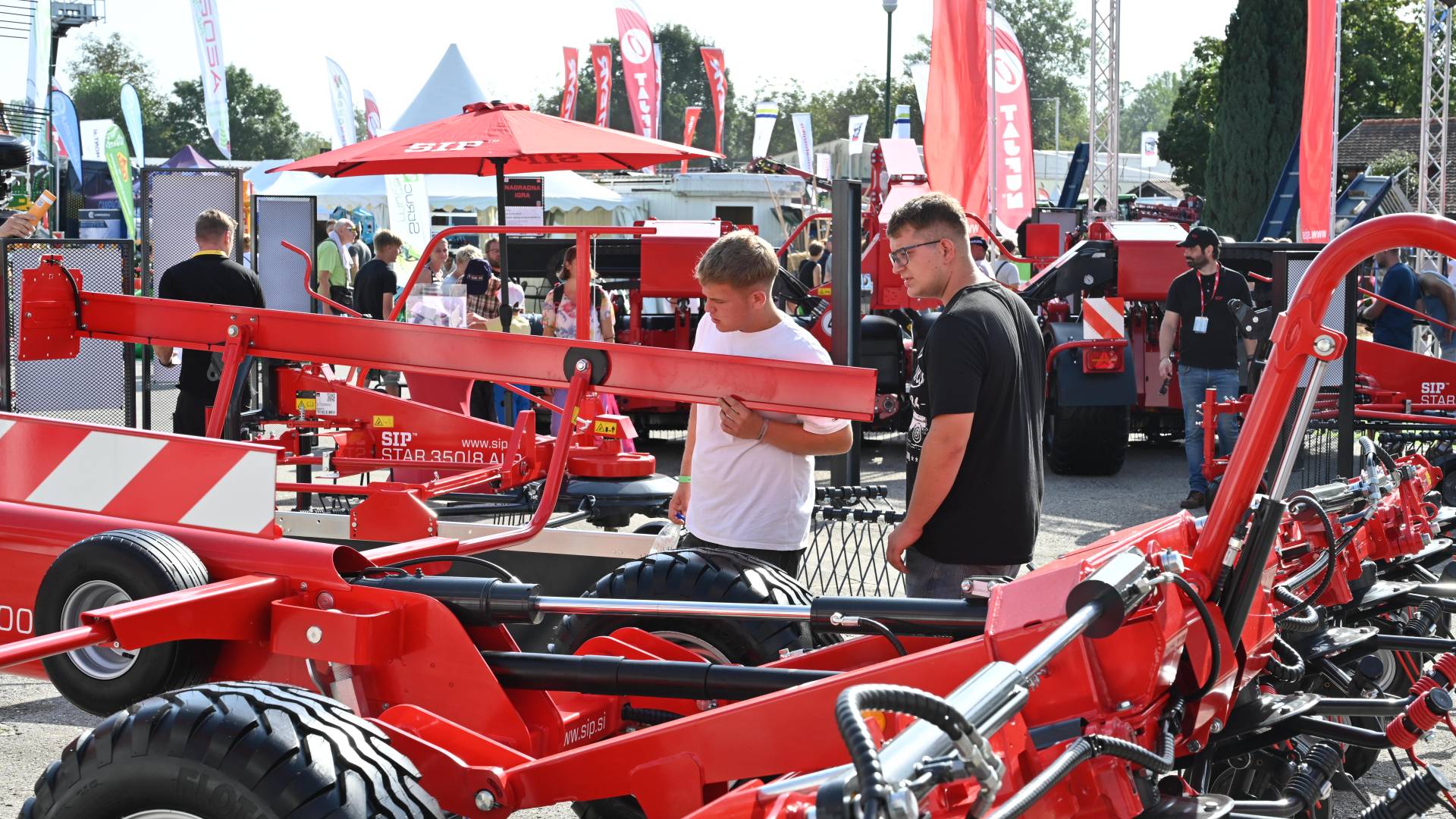 Globalni domači proizvajalci.