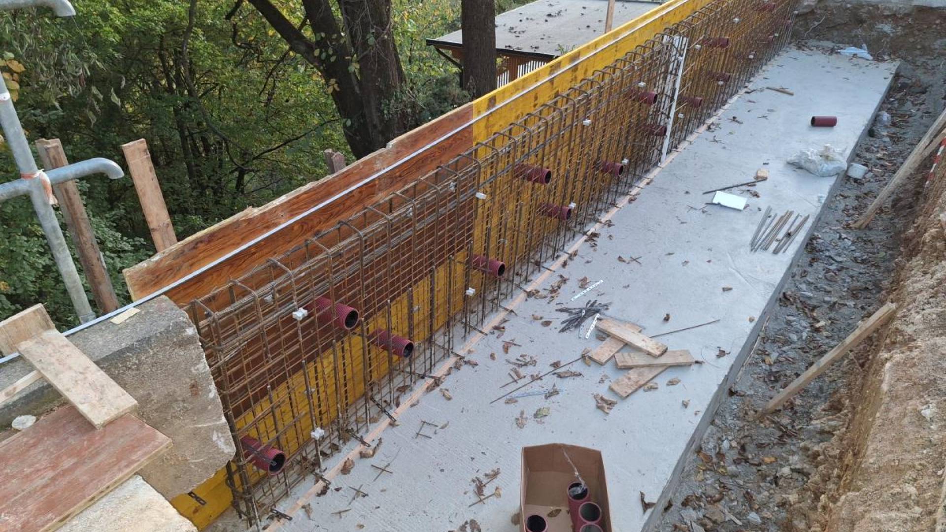 Sanacija cestišč v Šentrupertu