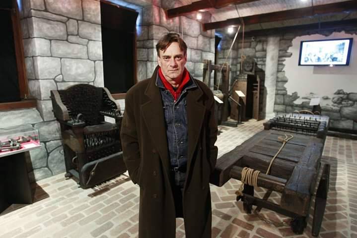 Vodeni ogled Turtura v Ljubljani Virant izvaja vsako soboto ob 18. uri. Sprehod traja dobro uro