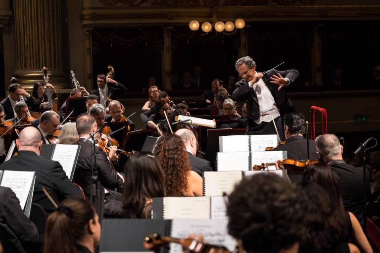 30. avgusta ne smete zamuditi koncerta Filharmoničnega orkestra znamenite milanske operne hiše Scala. 