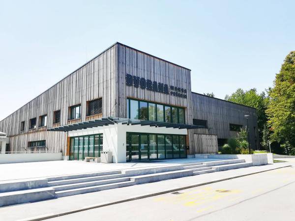 Dvorana Maksa Pečarja