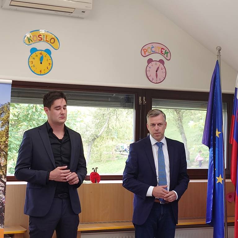 Podpis pogodbe v vrtcu Labod (Foto: Ž.K.)