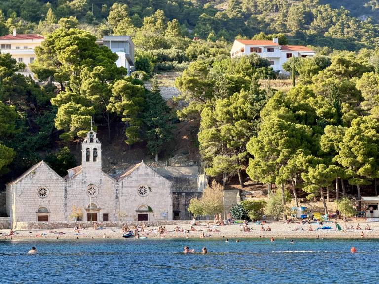 Mestna plaža Gusarica