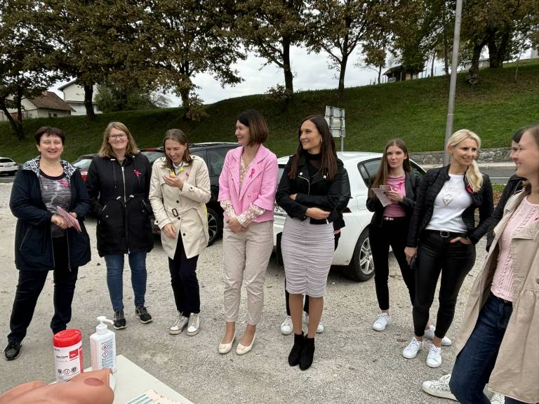 Zasaditev japonske češnje v Trebnjem