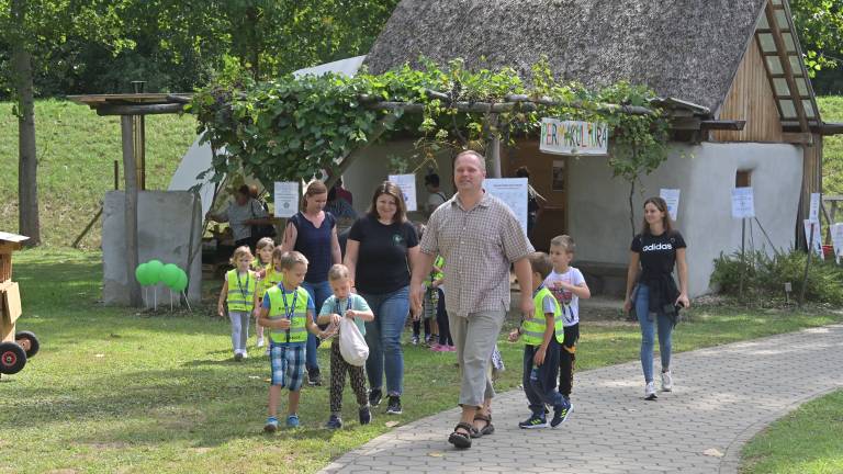 Permakultura tudi za najmlajše.