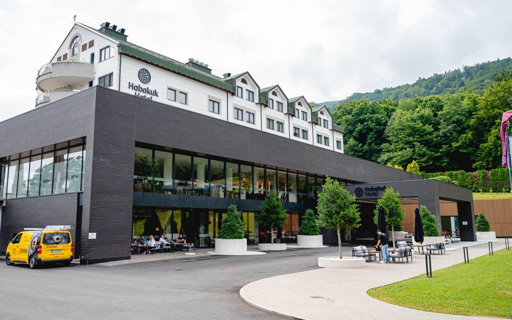 Znani mariborski hotel ima novega lastnika in upravljavca, kakšni so