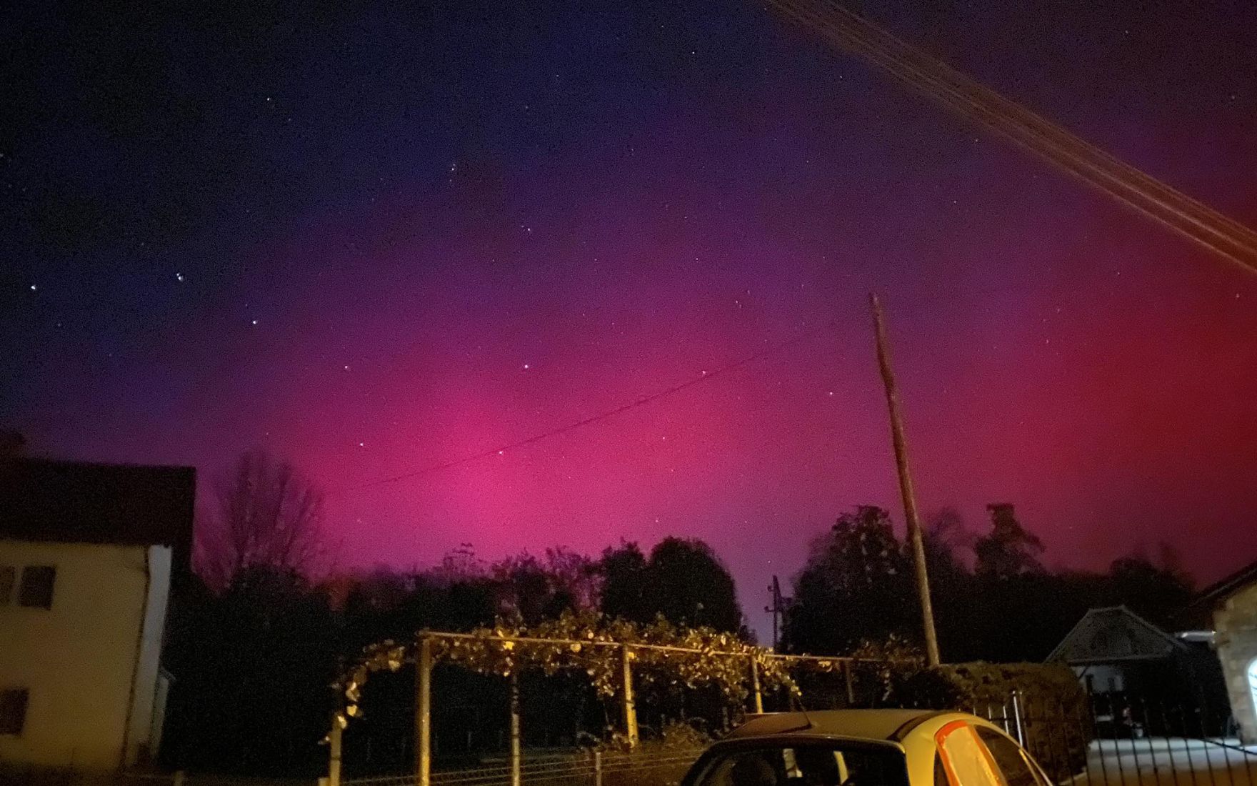 FOTO Severni sij viden tudi v Sloveniji! Družbena omrežja preplavile