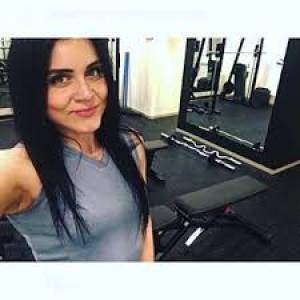 Profile picture for user Júlia_Goncalv